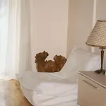 нестандартно бутиково студио за двама романтика Apartment Varna